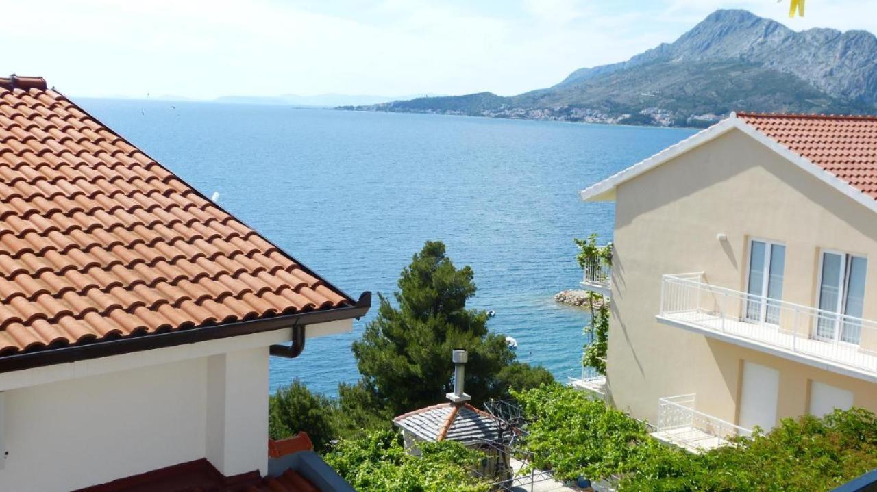 Beach Apartments Nemira Omiš Buitenkant foto